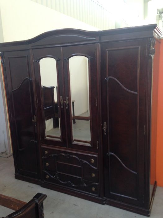 Quarto casal em Nogueira completo