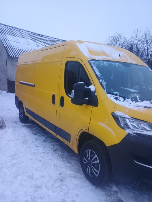 Sprzedam samochód dostawczy Peugeot boxer