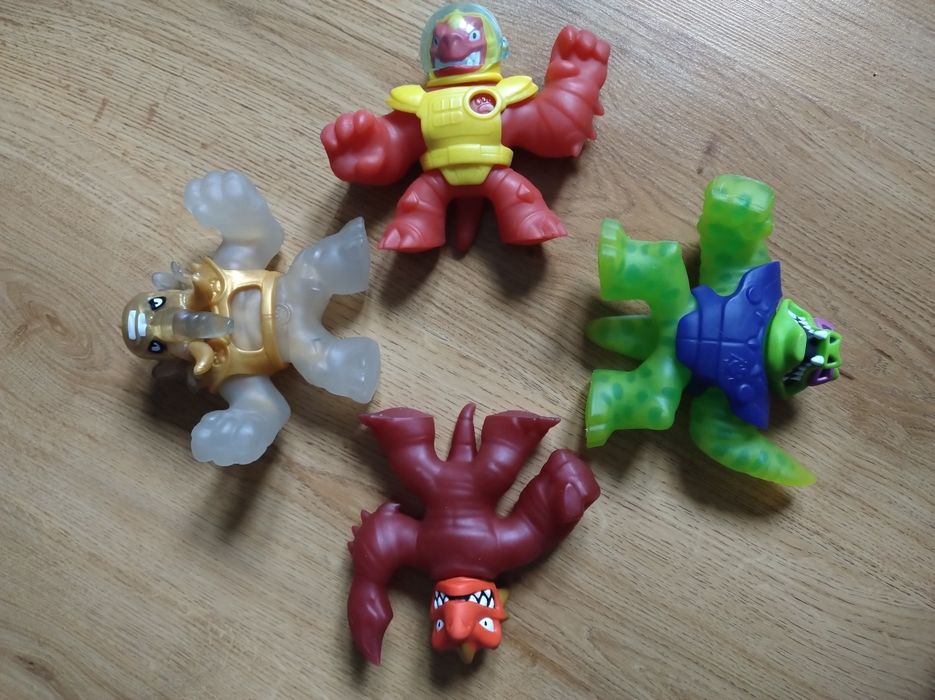 Figurka Goo Jit Zu - zestaw x4