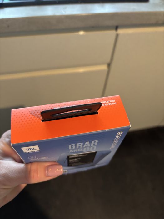 Głośnik jbl go essential