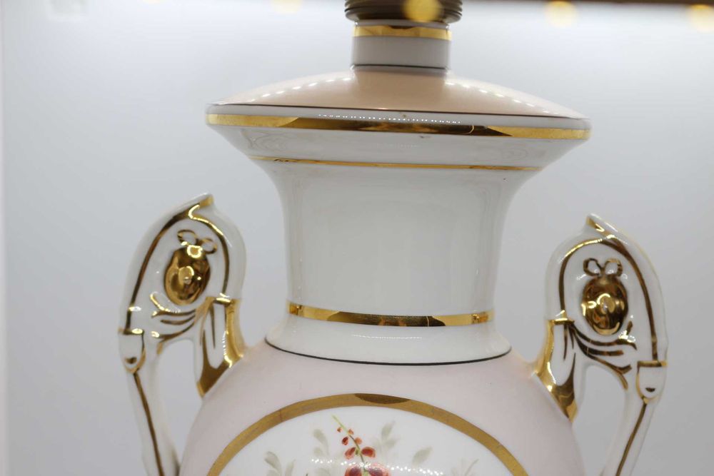 Candeeiro Rosa Reserva Floral Vista Alegre 1947