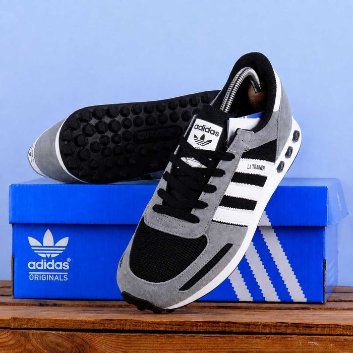 (2405) Кросівки Adidas LA Trainer сірий з білими полосами (41-46) - адідас