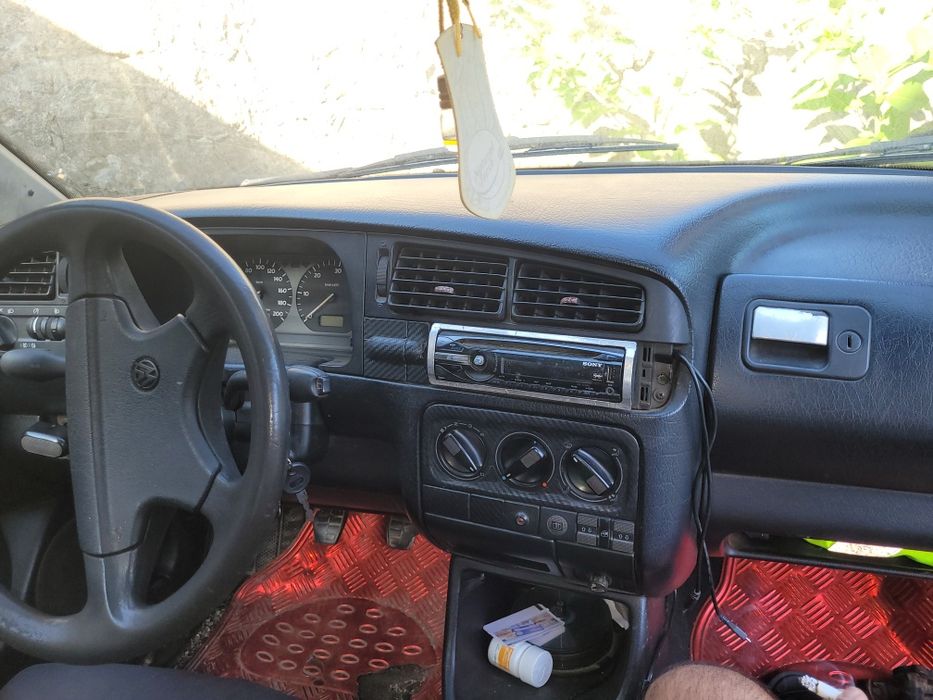 Golf 3 gtd  preço negociável a 1600€