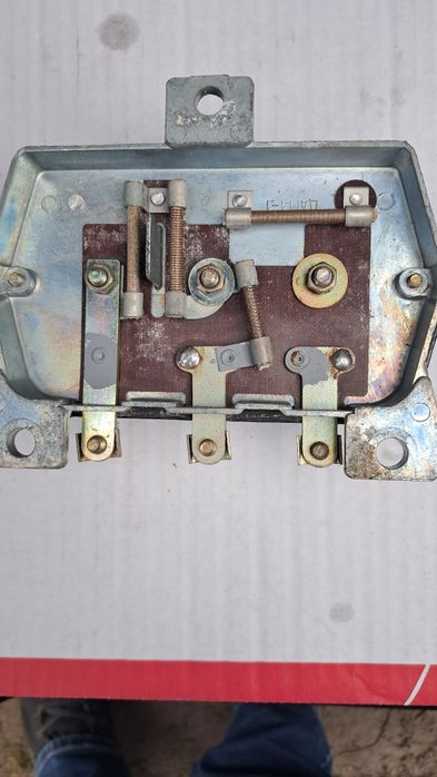 Продам реле РР24-Г2