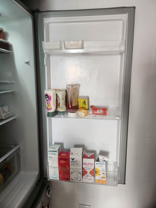 Vendo frigorífico  combinado inox