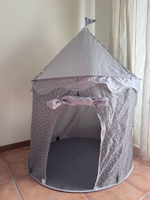 Tenda Infantil Castelo Pop-Up Estrelas (Como Nova) – 135x100 cm