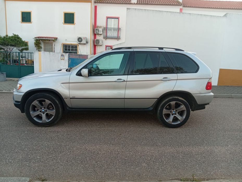 Vende-se BMW X5 3.0D E53 pack M nacional com 220mil quilómetros  ano 2004