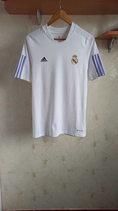 Спортивна футболка Adidas, Реал Бензема