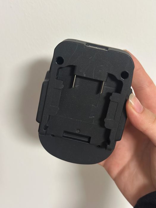 Konwerter baterii do adaptera DM18GL