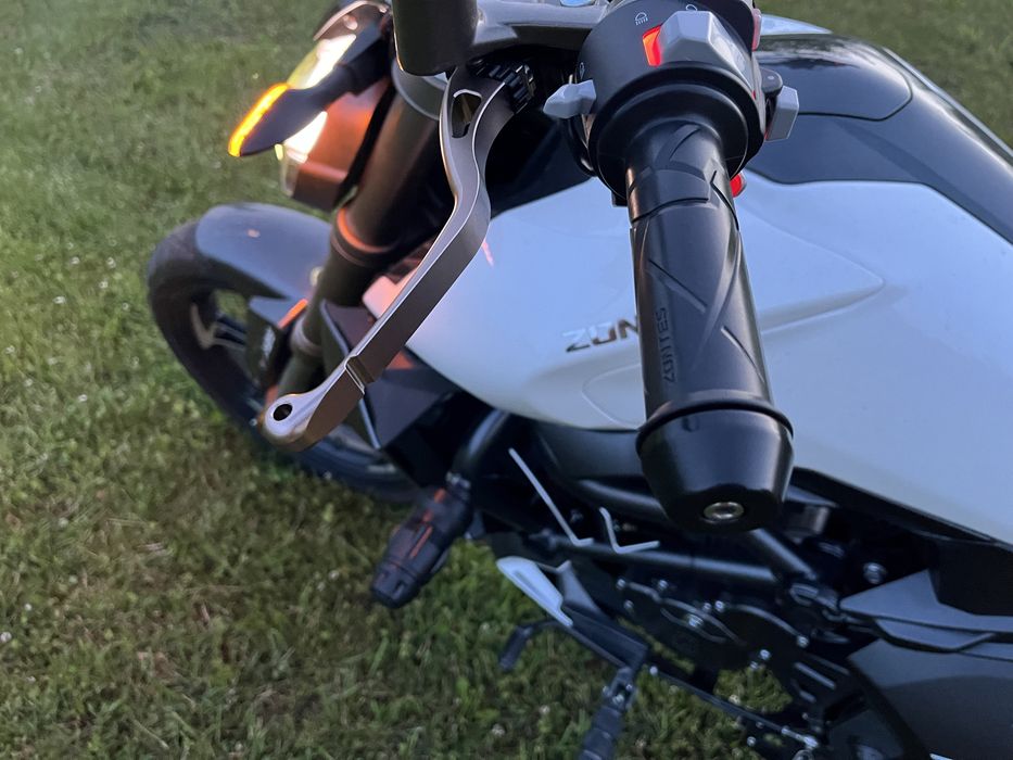 Малокубатурний Diavel