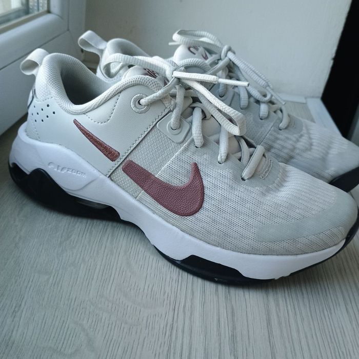 Nike zoom bella 6