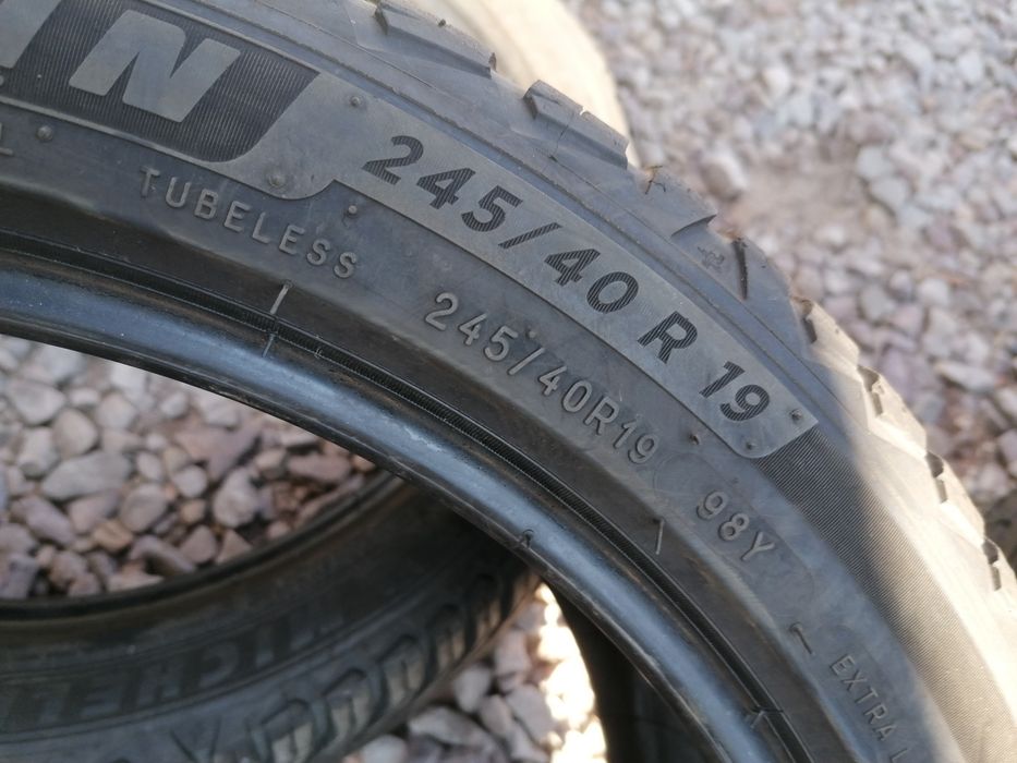 245/40/19 Michelin 2025 rok wielosezonowe całoroczne