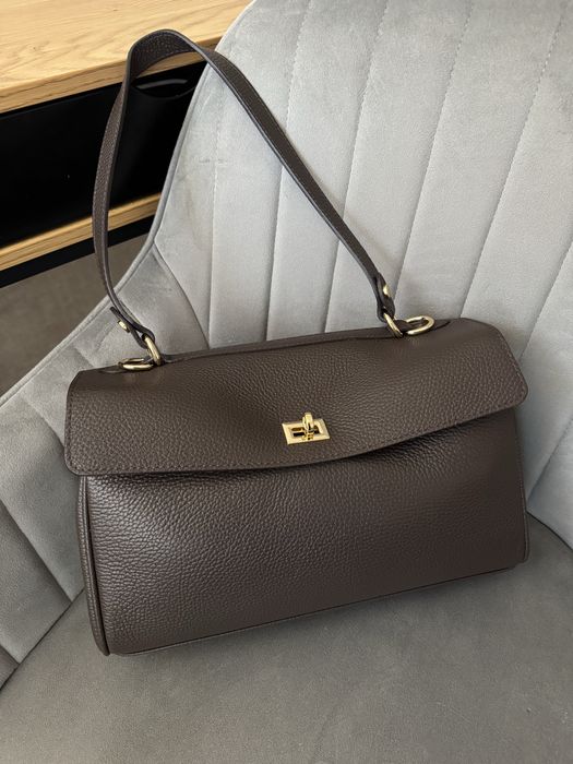 Чорна та шоколадна Сумка жіноча середня з натруальної замші