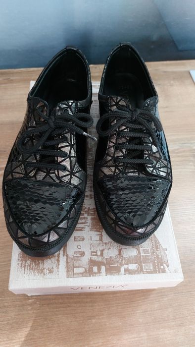 Półbuty Venezia 37