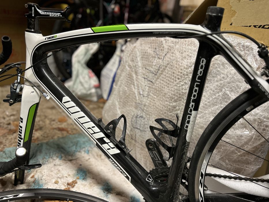 Vipera Race 9 Karbon. Ultegra i DuraAce - około 7.3kg wagi.