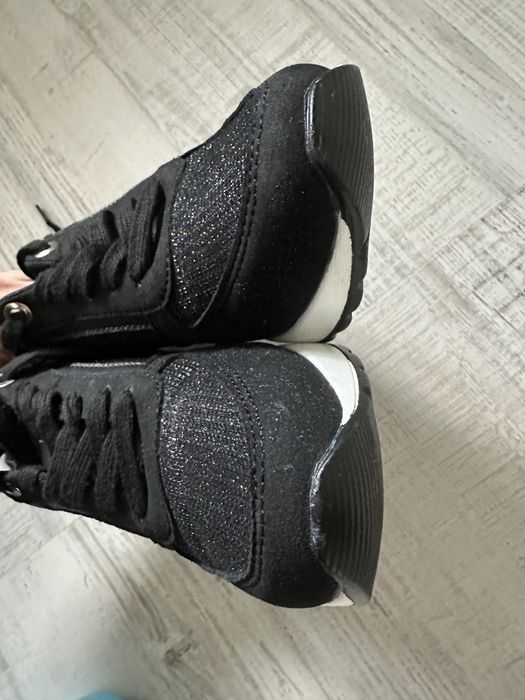 Sneakersy czarne 37 - Clara Barson
