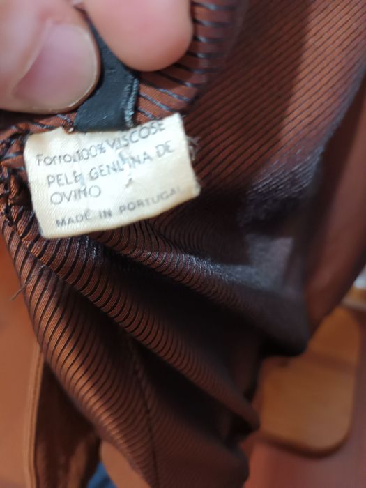 Casaco de pele genuina de ovino