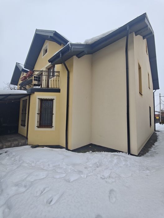 Тривала оренда будинку у Львові по вул  Землероба