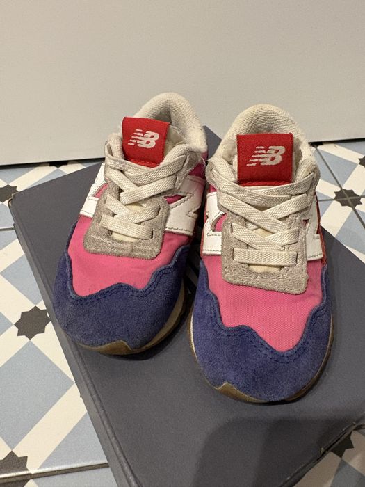 New Balance 237 rozmiar 22,5 - 12,5cm