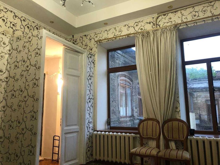 1-кімнатна квартира в центрі біля парку Шевченка. ДЕРЖ. ПРОГРАМИ