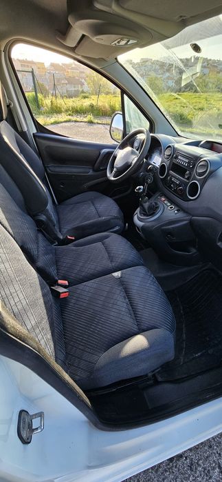 Peugeot Partner 1.6HDI versao Longa 3 LUGARES