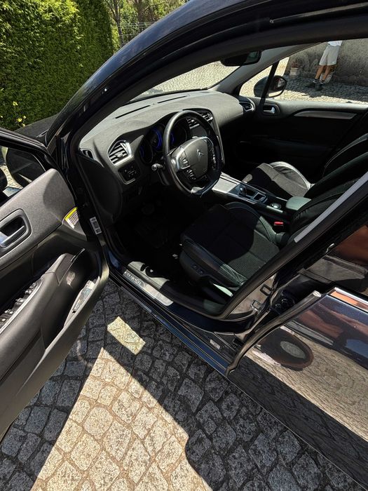 Citroën C4 1.6 e-HDi Exclusive J17 CMP6