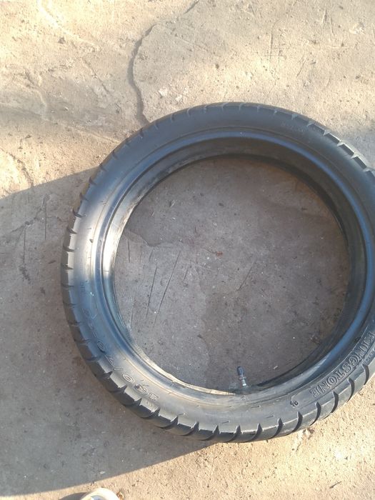 Продам резину с камерой