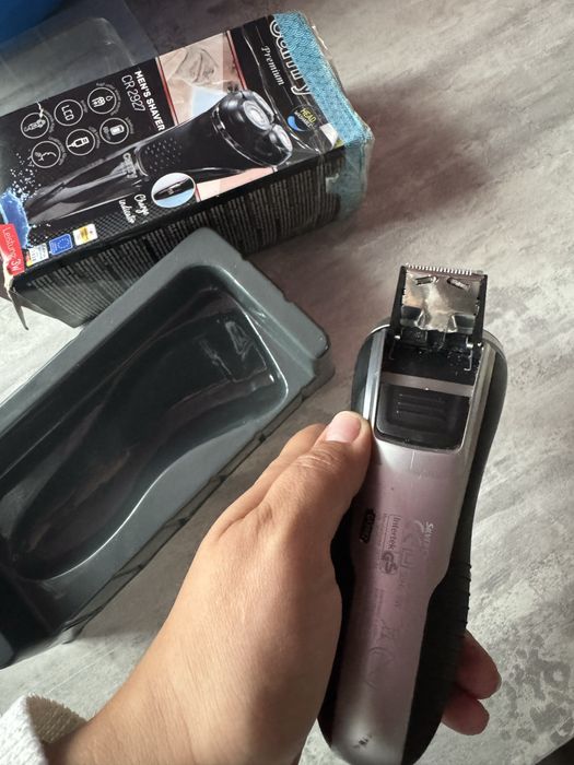 Електрична бритва