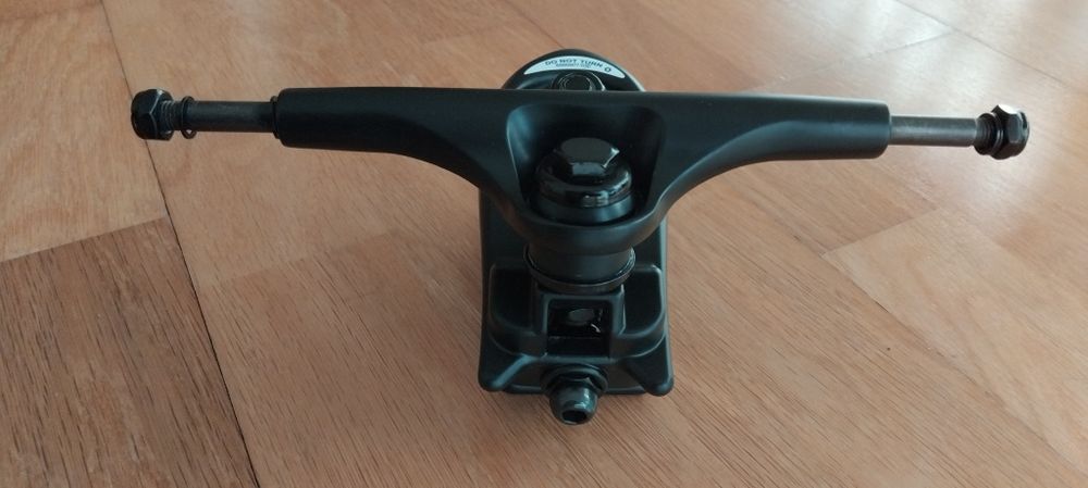 Surfskate Trucks - Thruster D