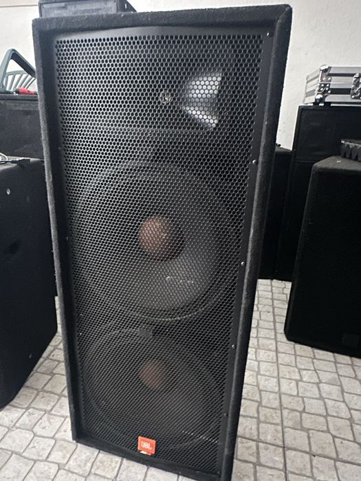 Colunas usadas tops   Jbl  jrx 100