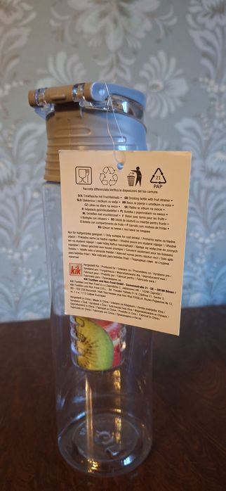 Новая спортивная бутылка для воды с контейнером для фруктов Kik  Германия!
