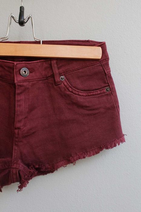 Calções Pull&bear novos