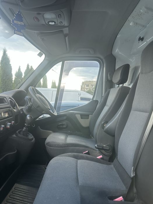 Renault Master,двигун