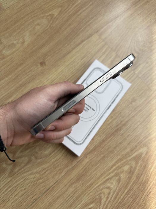 Iphone 16 Pro Max de 256gb ( Como Novo )