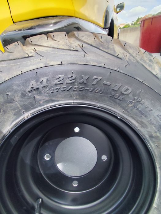 Jantes de ferro com pneus para Suzuki Ltz