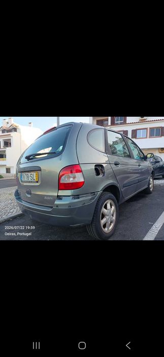 Carro Renault scenic 2001 230 mil km.