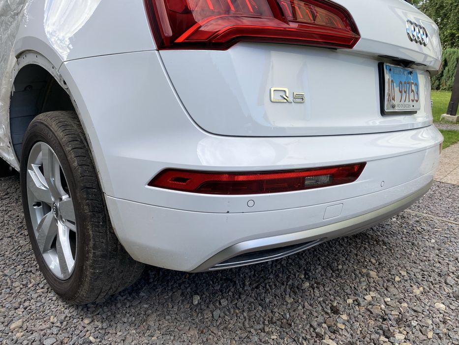 Бампер задній audi Q5 80a Ly9c