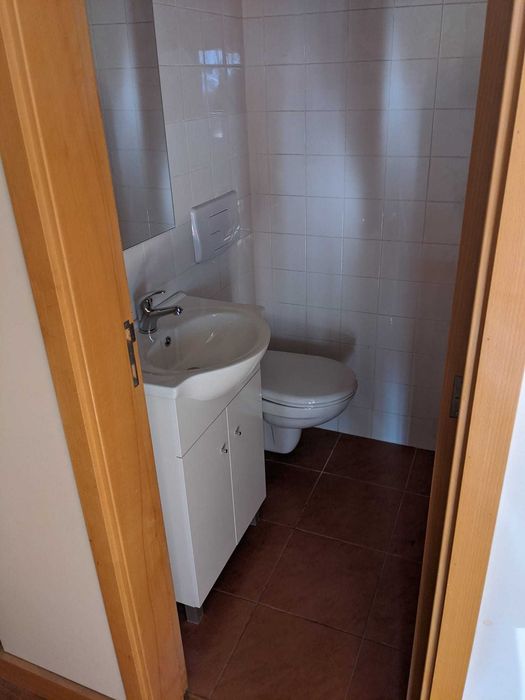 Arrendam-se 3 Quartos Junto ao ISCAP-H. S. João (Despesas Incluídas)