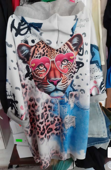 Długa bluza z kapturem oversize ,nowa z metką