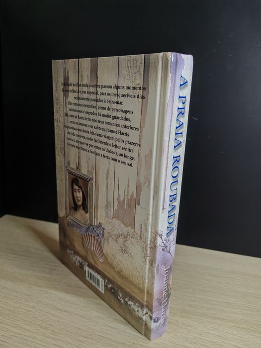 Livro "A Praia Roubada" de Joanne Harris