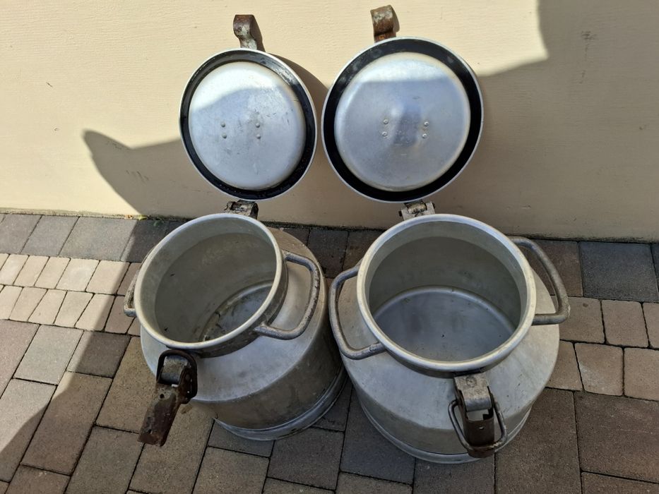 Duże kanki bańki na mleko