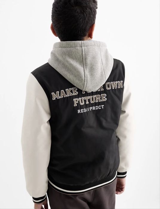 Куртка бомбер від C&A