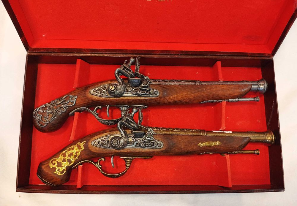 Réplicas Pistolas Pederneiras Com Estojo