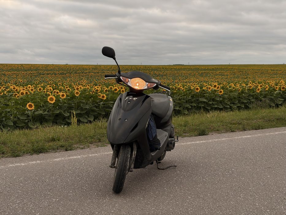 Honda dio af 56