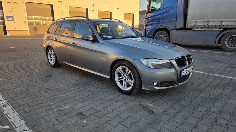 BMW Seria 3 BMW E91 318D 143KM, 199tys, nowy rozrząd, niski przebieg, zadbana