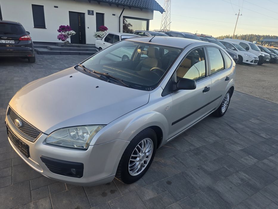 Fokus/Benzyna/Klima/Hatchback/Oplacony