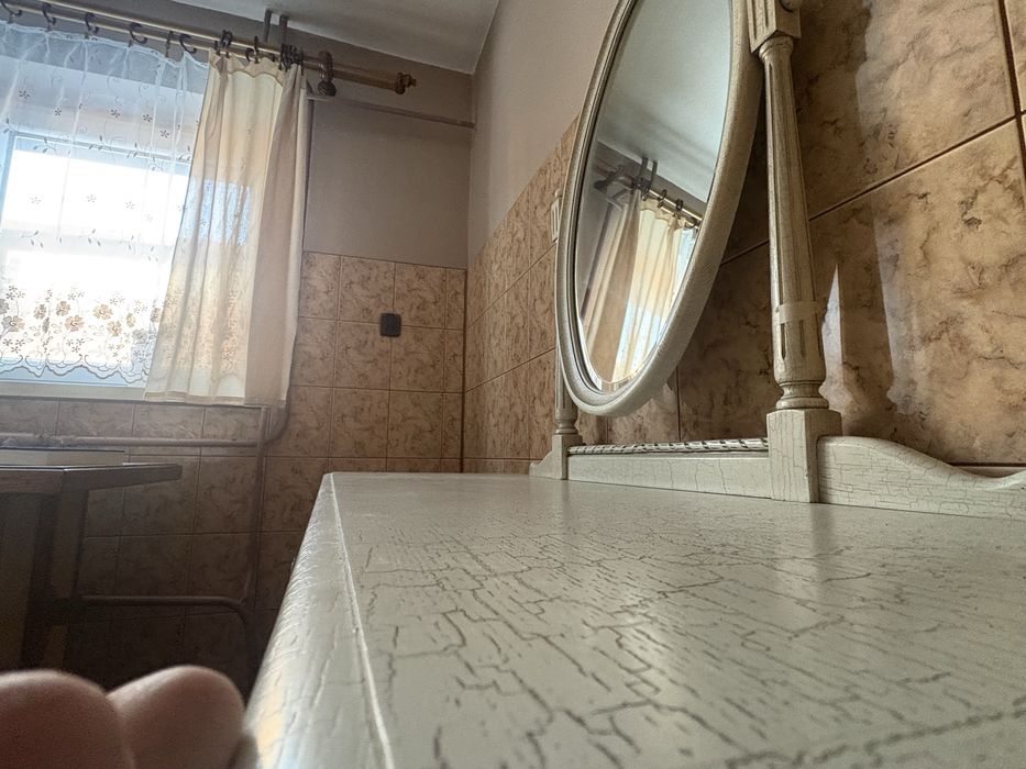 Toaletka w stylu Retro