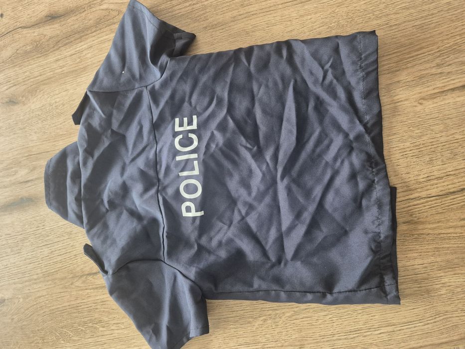 Strój policjanta 122
