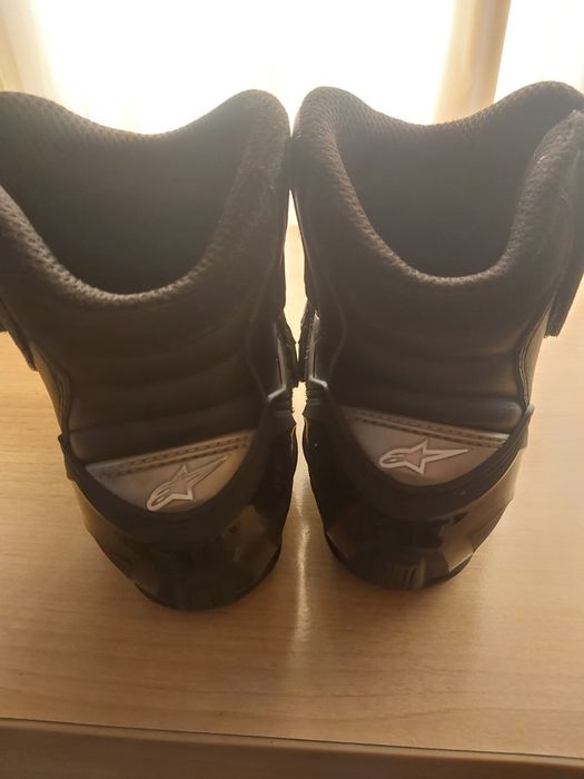 Duas botas alpinestars smx plus 42