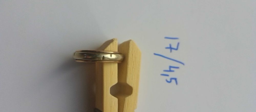 Обручальные кольца золотые